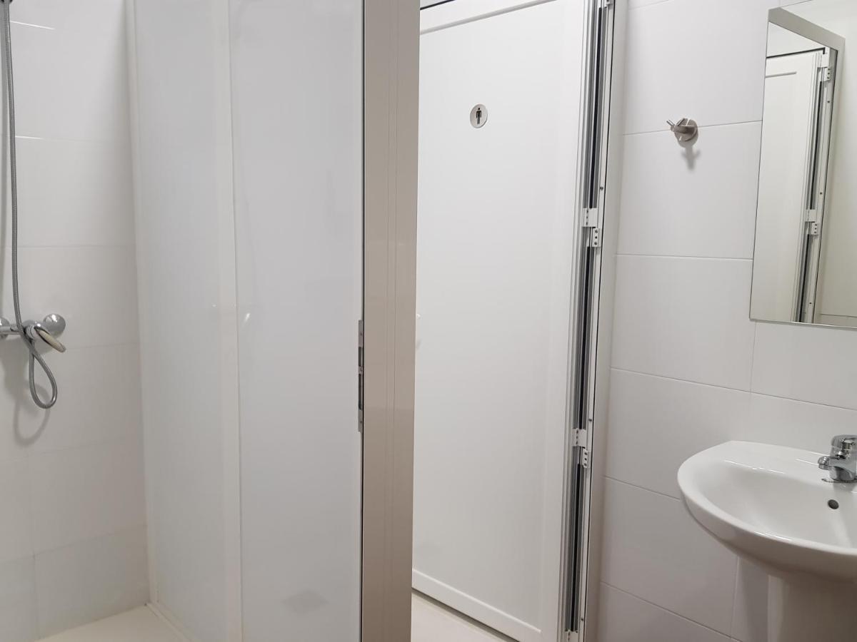 Albergue A Ponte Ribadeo Eksteriør billede